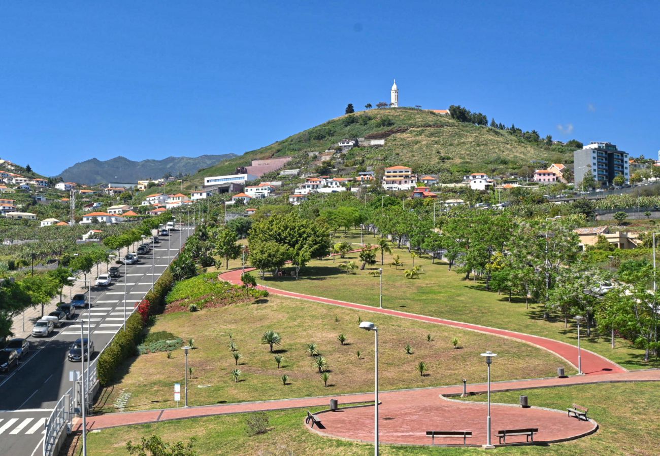 Apartamento en Funchal - Casa da Julia e Alice, a Home in Madeira