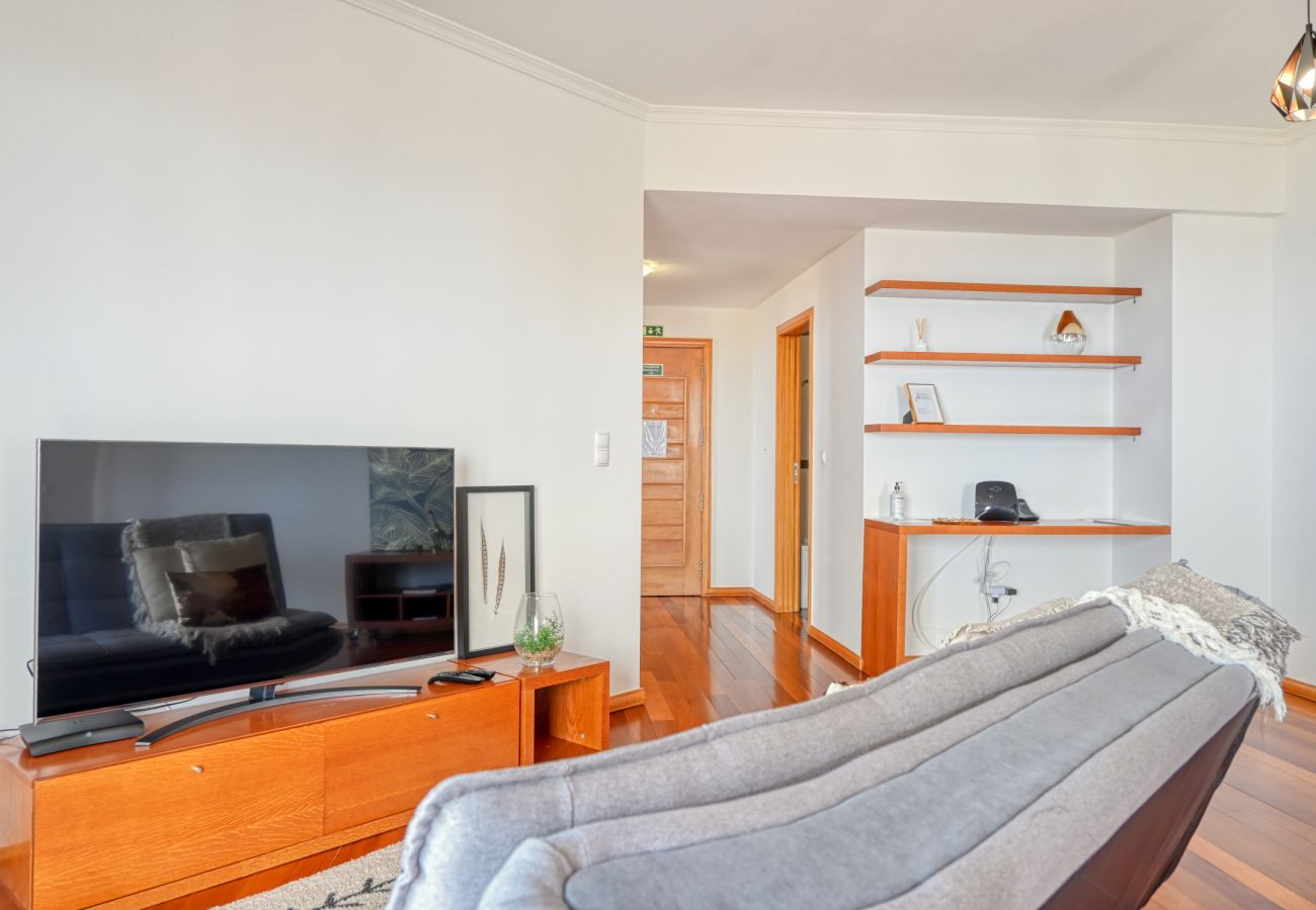 Apartamento en Funchal - Levada dos Piornais, a Home in Madeira