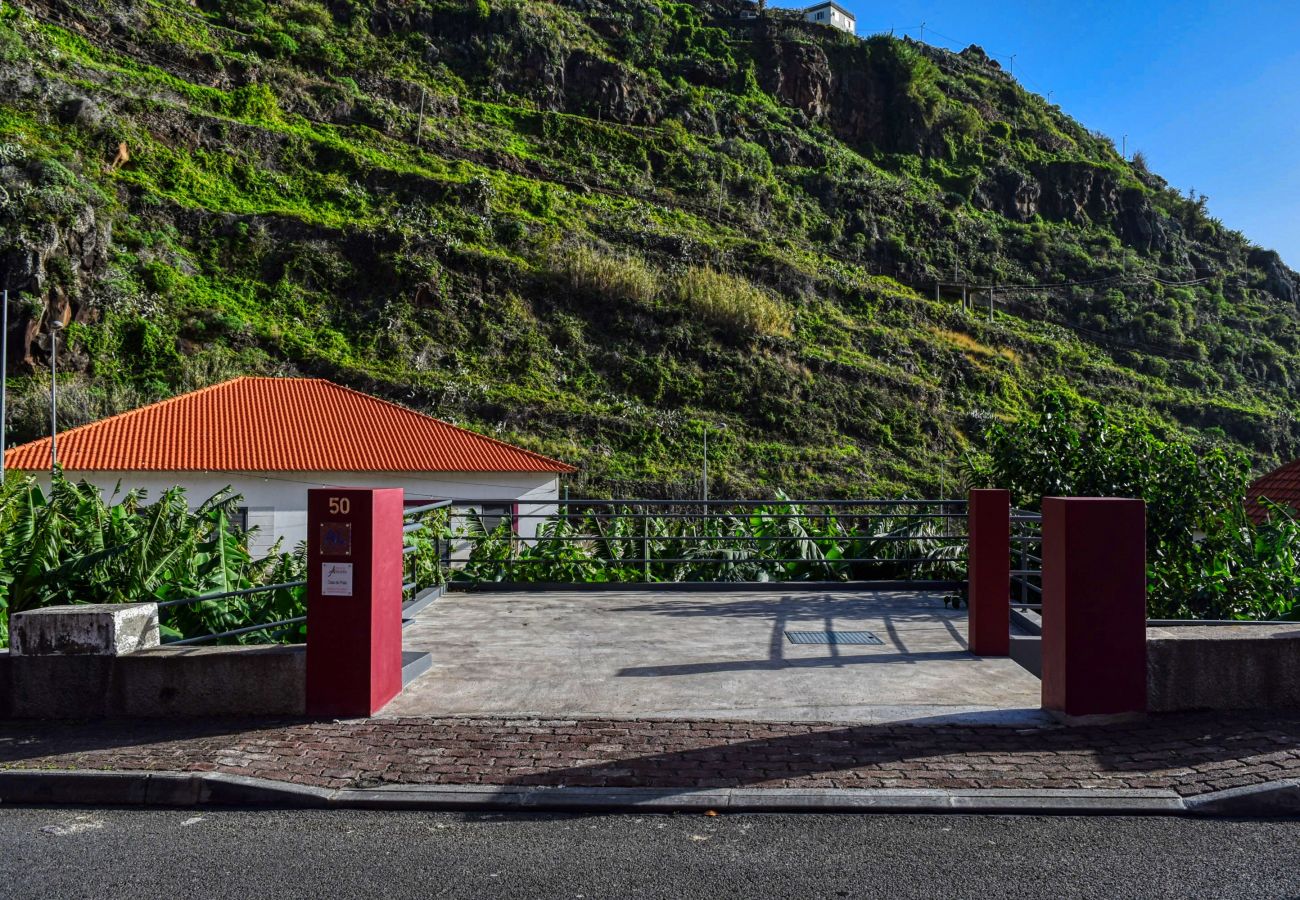 Apartamento en Tabua - Casa da Praia, a Home in Madeira