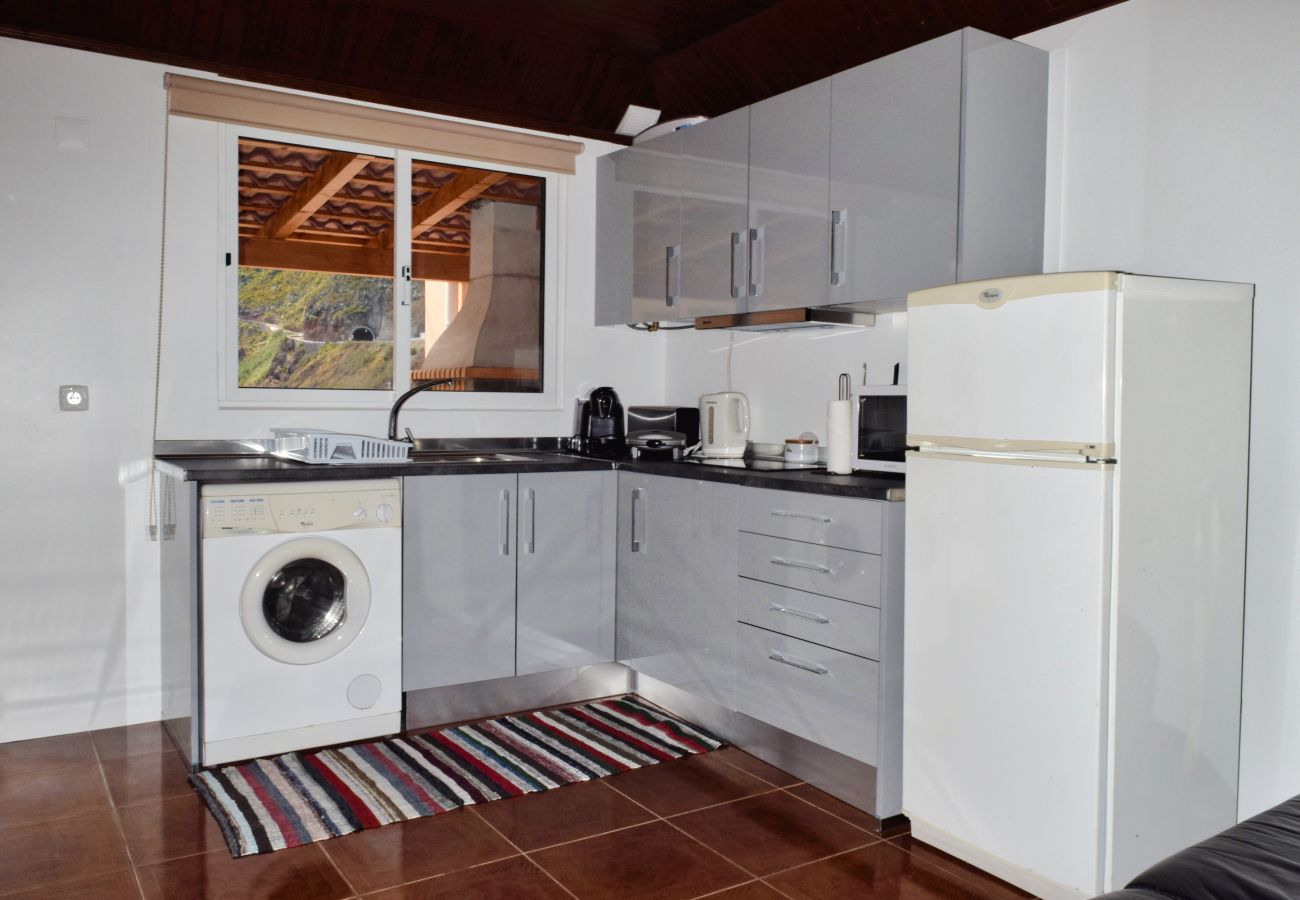 Apartamento en Porto Moniz - Casa do Pescador, a Home in Madeira