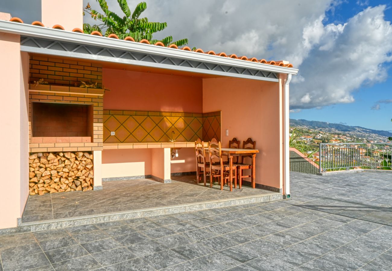 Villa en Ponta do Sol - Casa Mendonça, a Home in Madeira