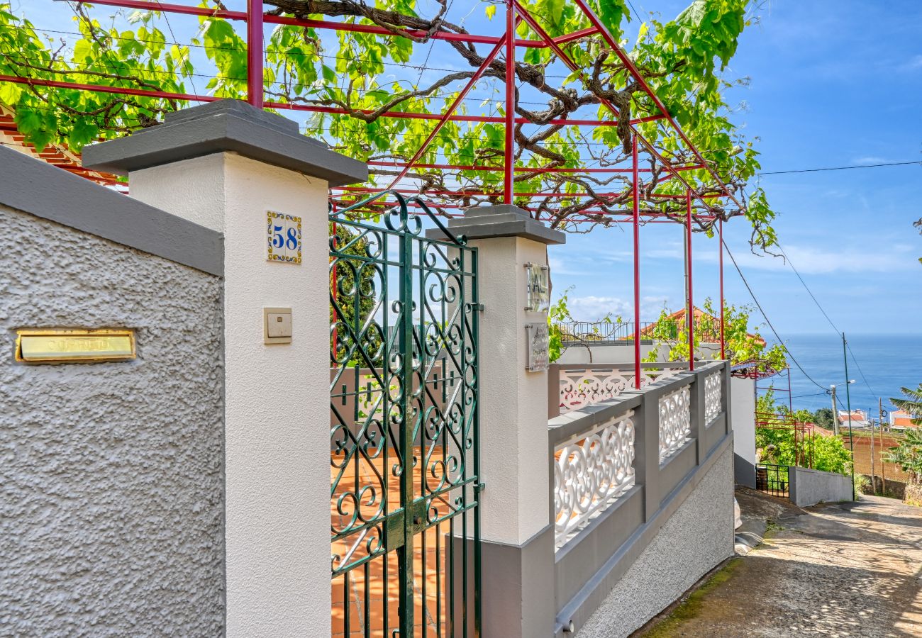 Casa rural en Ponta do Sol - Casa de Ponte, a Home in Madeira
