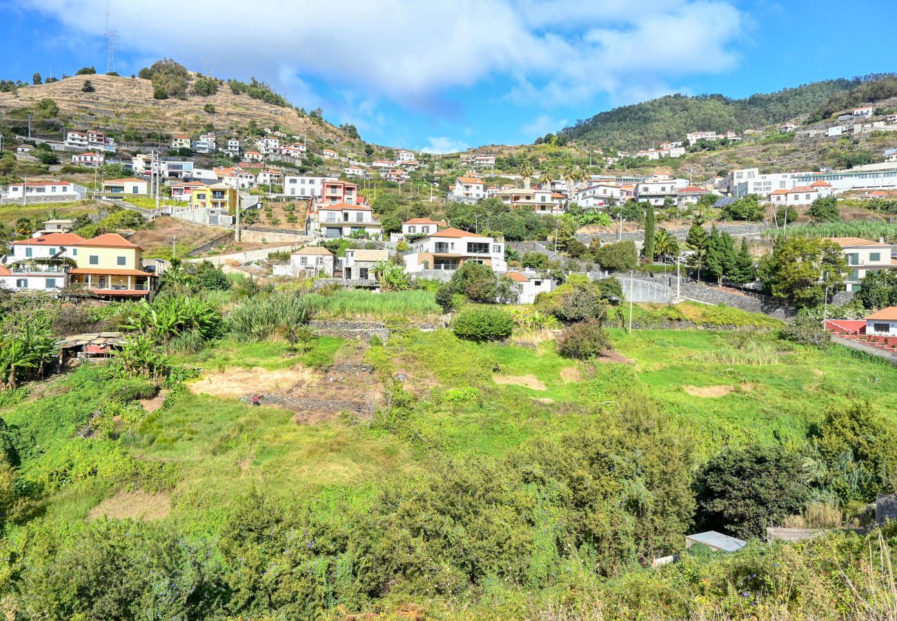 Casa en Campanário - Capela's House, a Home in Madeira