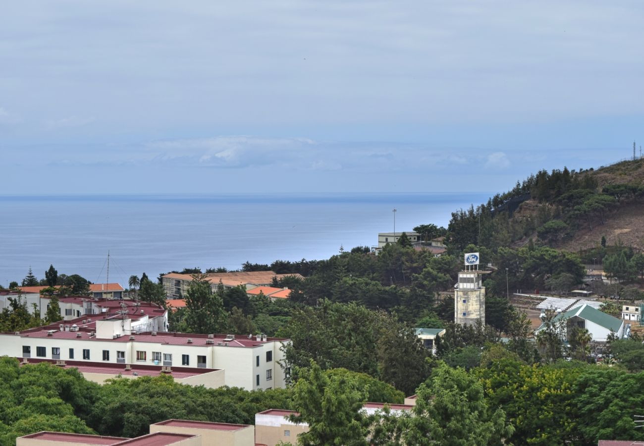 Appartement à Funchal - São Martinho, a Home in Madeira