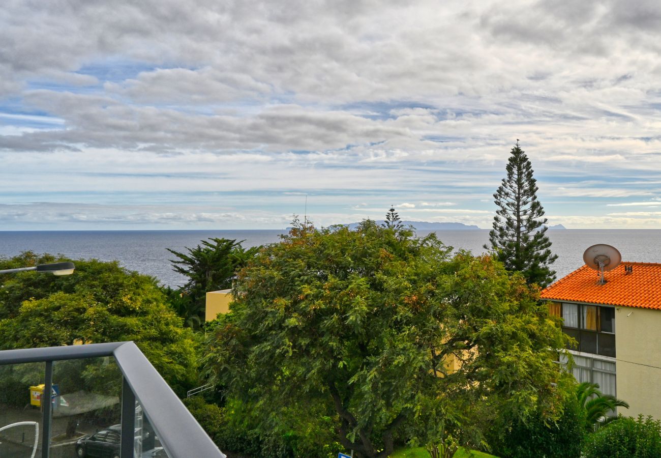 Appartement à Caniço - Tamariz Sea View, a Home in Madeira