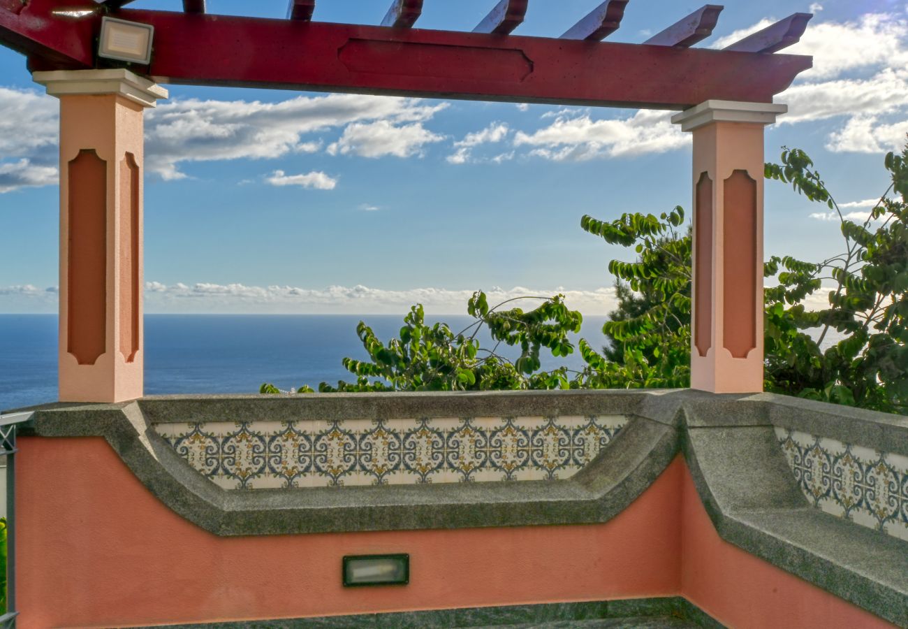 Villa em Ponta do Sol - Casa Mendonca, a Home in Madeira