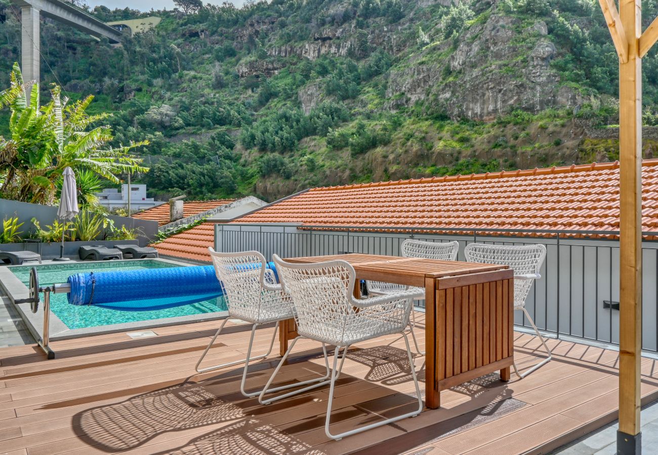 Casa em Funchal - Valley House, a Home in Madeira