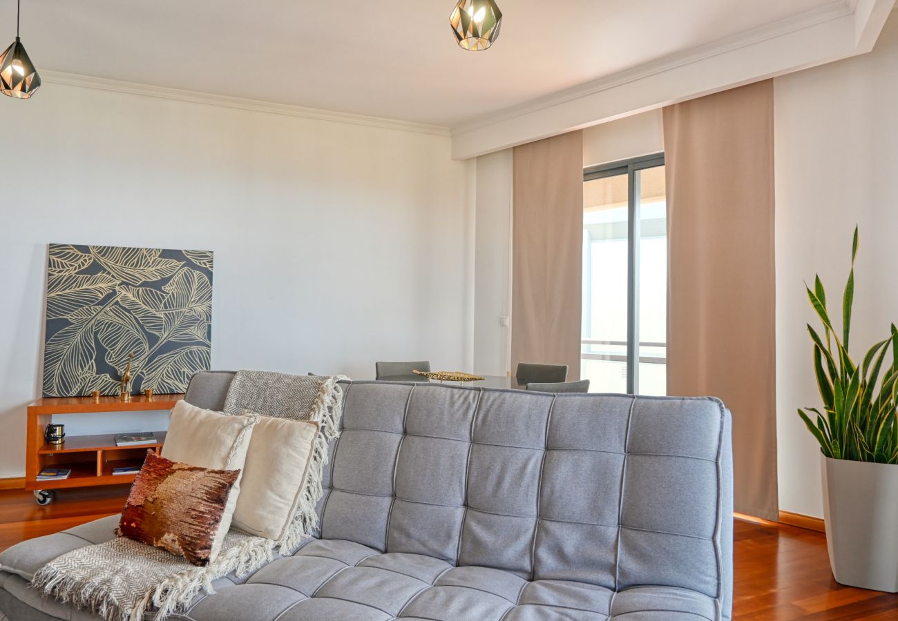 Apartment in Funchal - Levada dos Piornais, a Home in Madeira