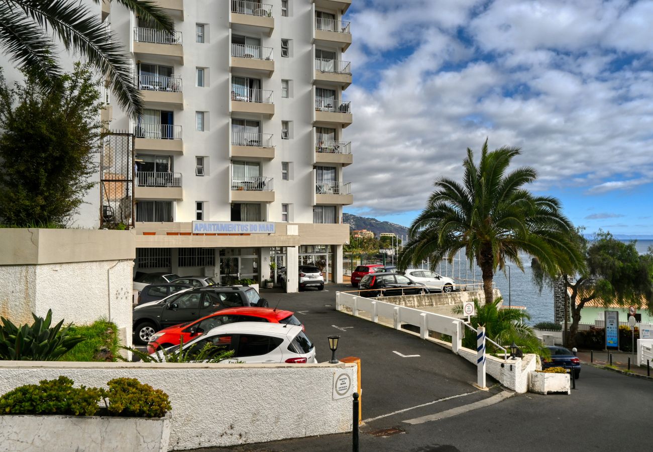 Apartment in Funchal - Quinta Calaca, a Home in Madeira
