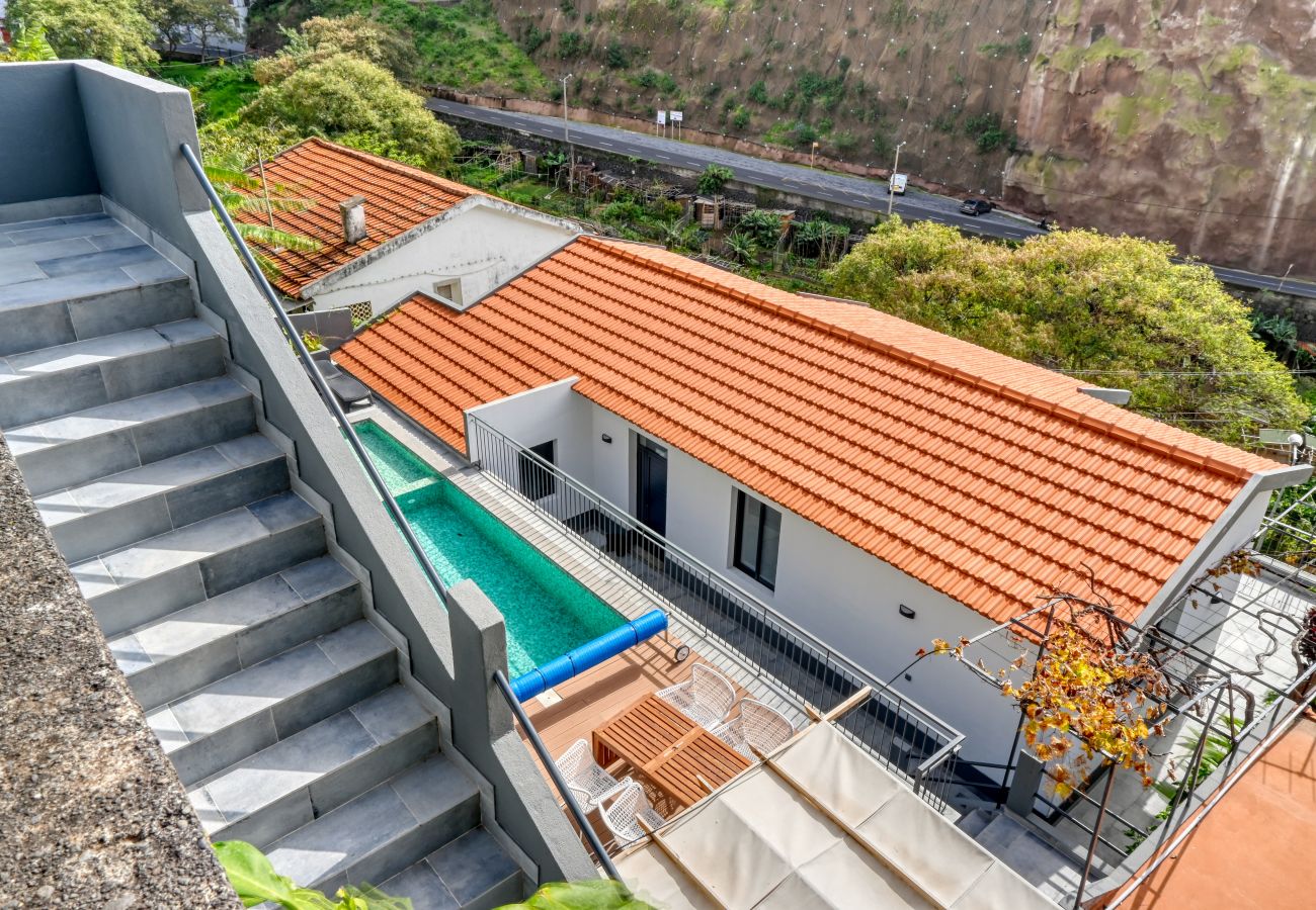 House in Funchal - Valley House, a Home in Madeira
