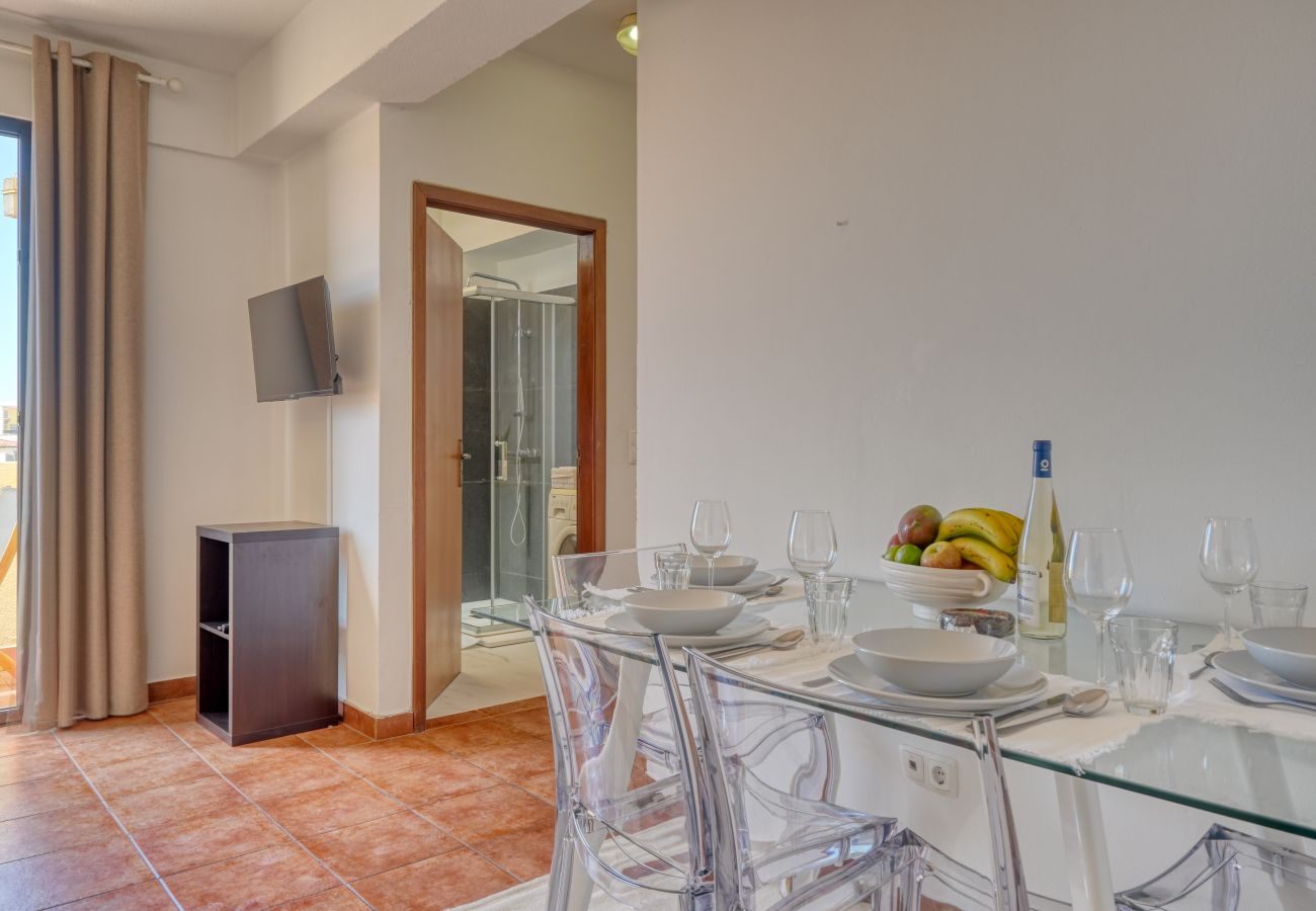 Apartment in Funchal - Beco Santa Emilia 4N, a Home in Madeira